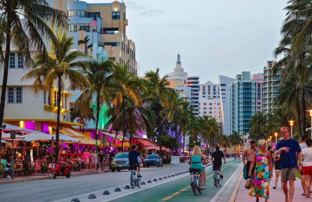 Families searching for the Best Fourth Of July Destination In 2026 can choose from fireworks, road trips, lakes, and community festivals.